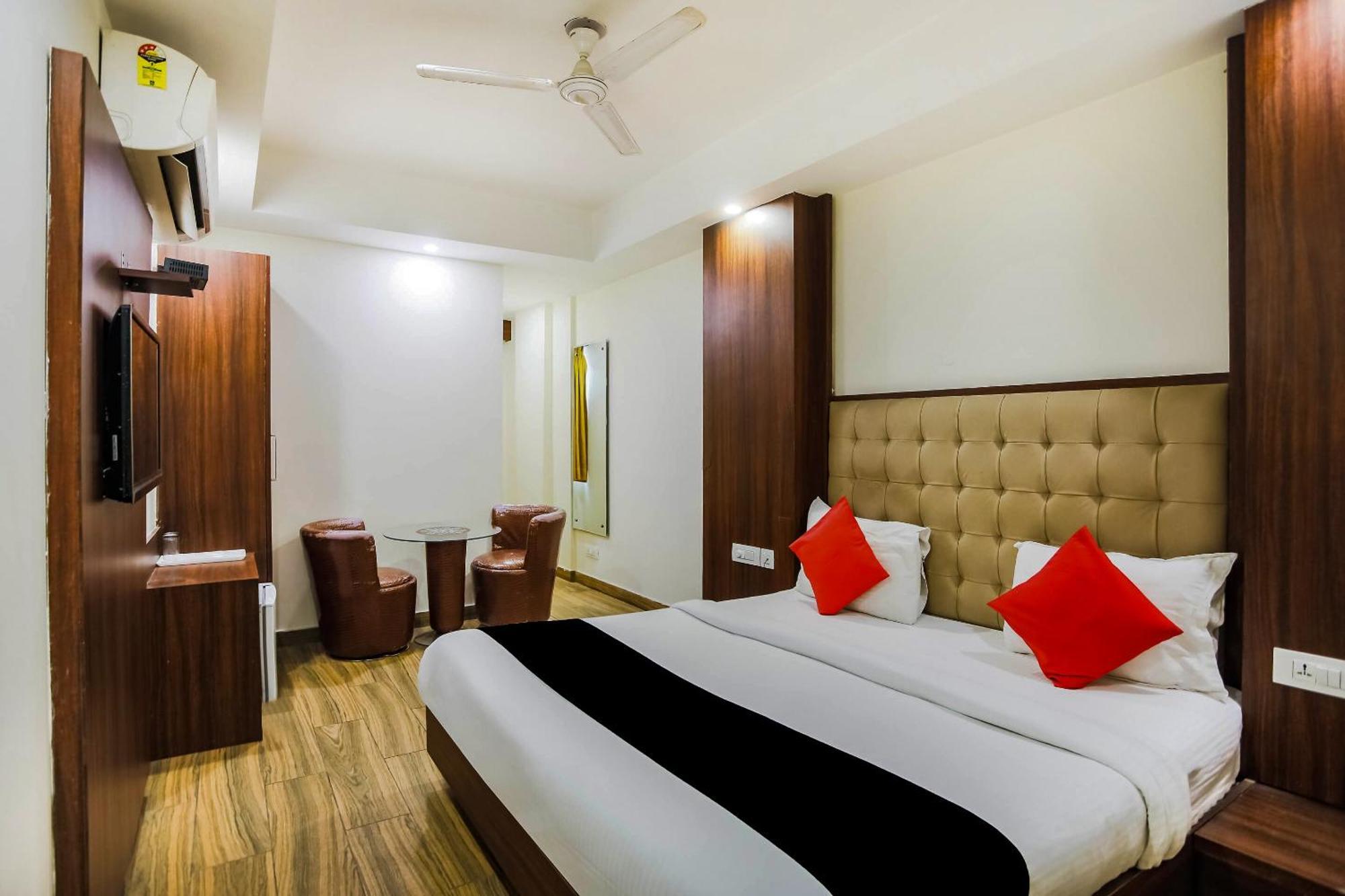 Collection O The Kailash Dev Hotel Nové Dillí Exteriér fotografie